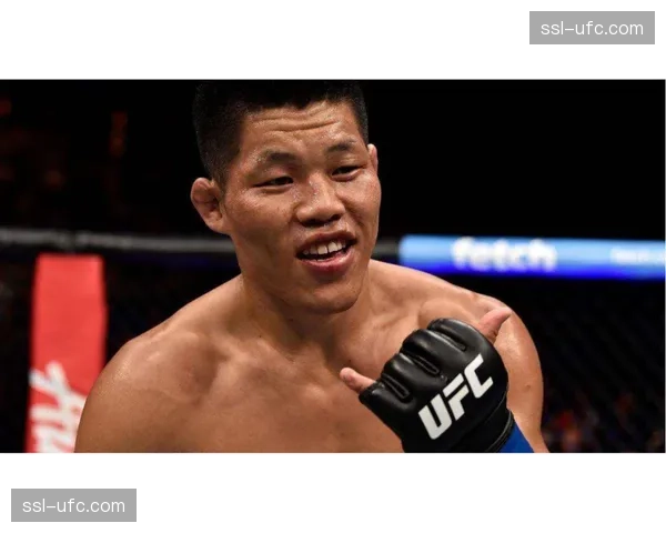 “吸血魔”李景亮确认伤愈,将于UFC上海站迎战排名内对手 “吸血魔”李景亮确认伤愈,将于UFC上海站迎战排名内对手